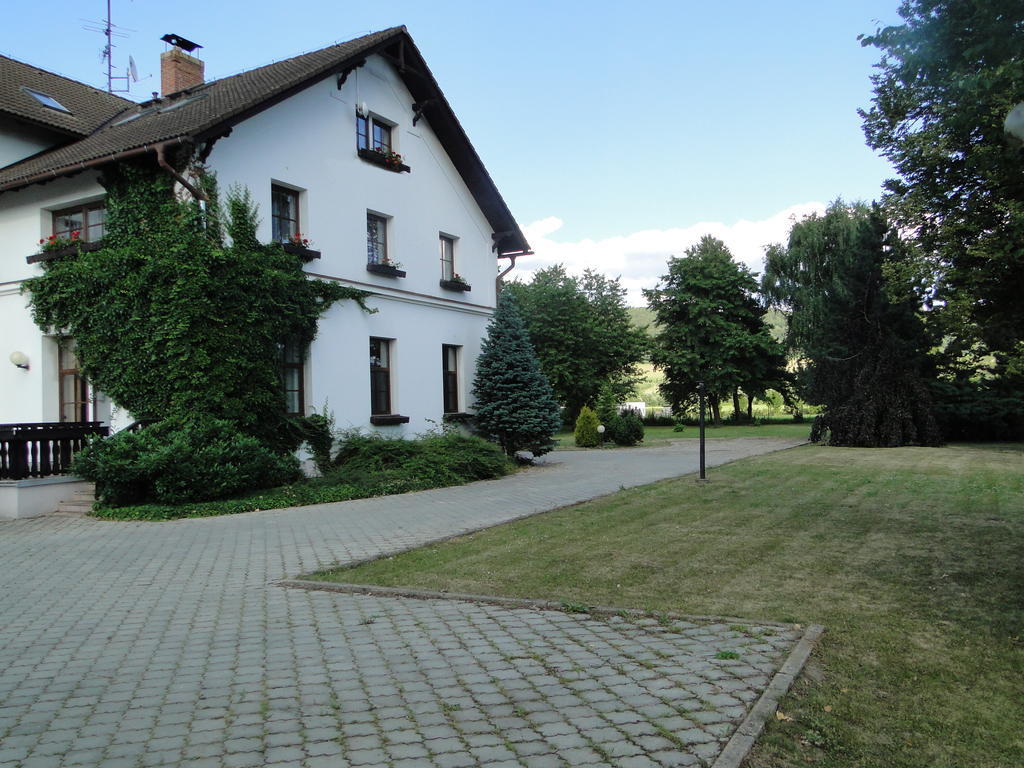 Velké Losiny Villa Zerotin Penzion Bed & Breakfast מראה חיצוני תמונה