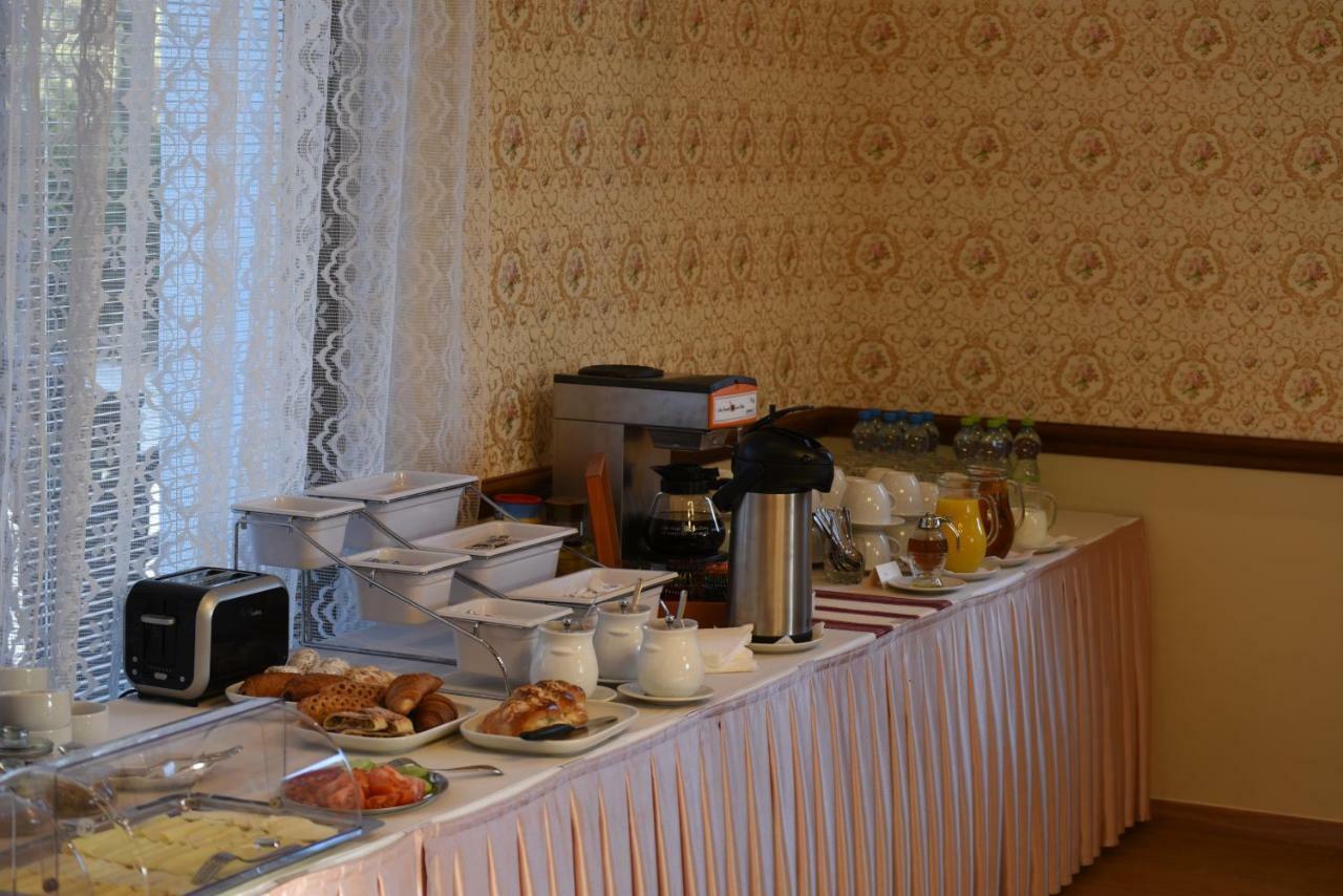 Velké Losiny Villa Zerotin Penzion Bed & Breakfast מראה חיצוני תמונה