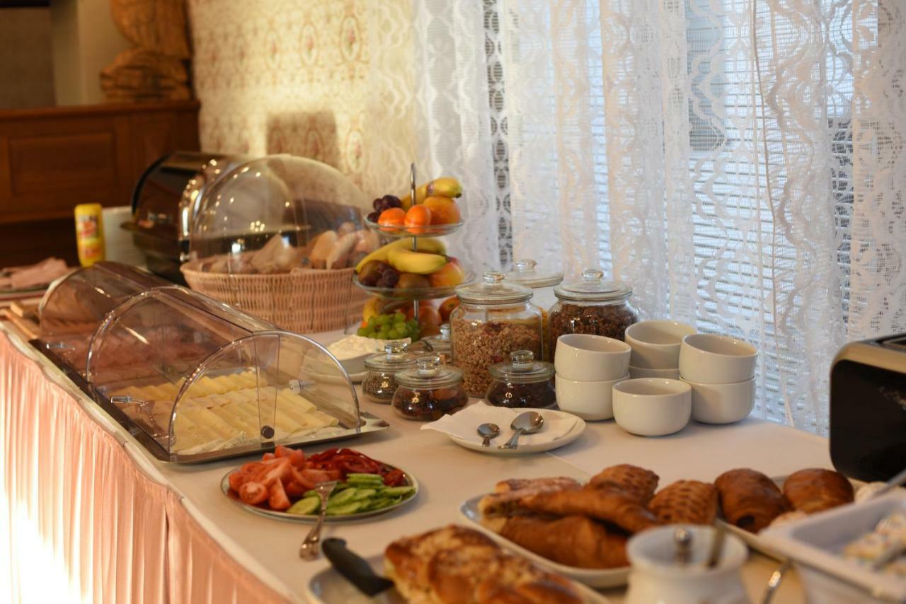 Velké Losiny Villa Zerotin Penzion Bed & Breakfast מראה חיצוני תמונה